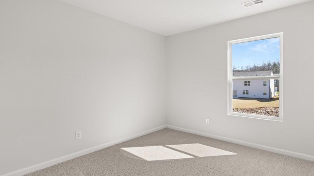 Spacious, unfurnished interior of a new home in Oaks at Cedar Grove, Fairburn (Image 16). Spacious, unfurnished interior of a new home in Oaks at Cedar Grove, Fairburn (Image 16).