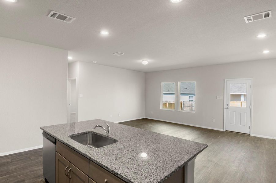 Image 30 of a home in Cloverleaf.