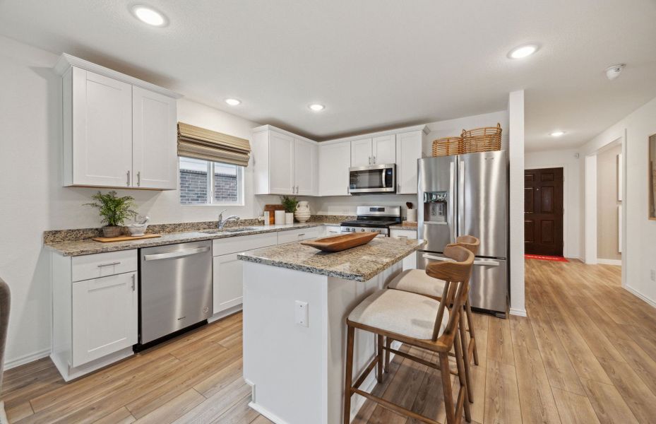 Furnished interior view inside a new home in Elizabeth Creek, Fort Worth (Image 9).