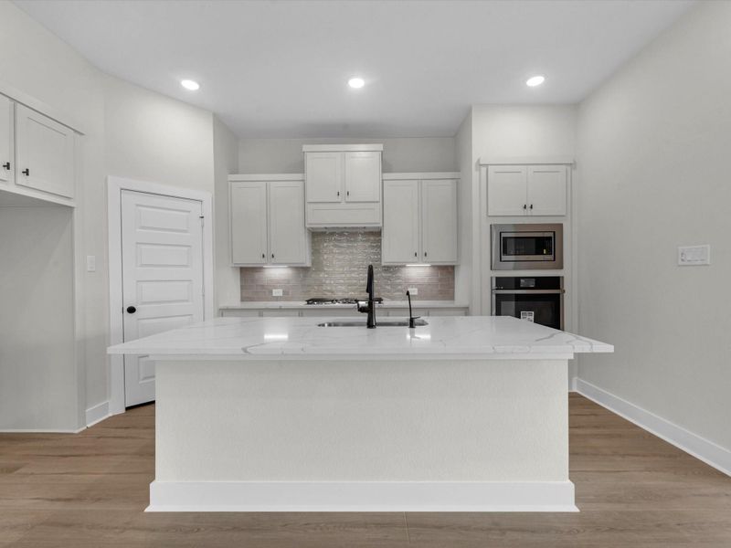 Furnished interior view inside a new home in Clopton Farms, Montgomery (Image 7).