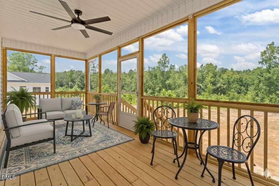 Virtually Staged (6)