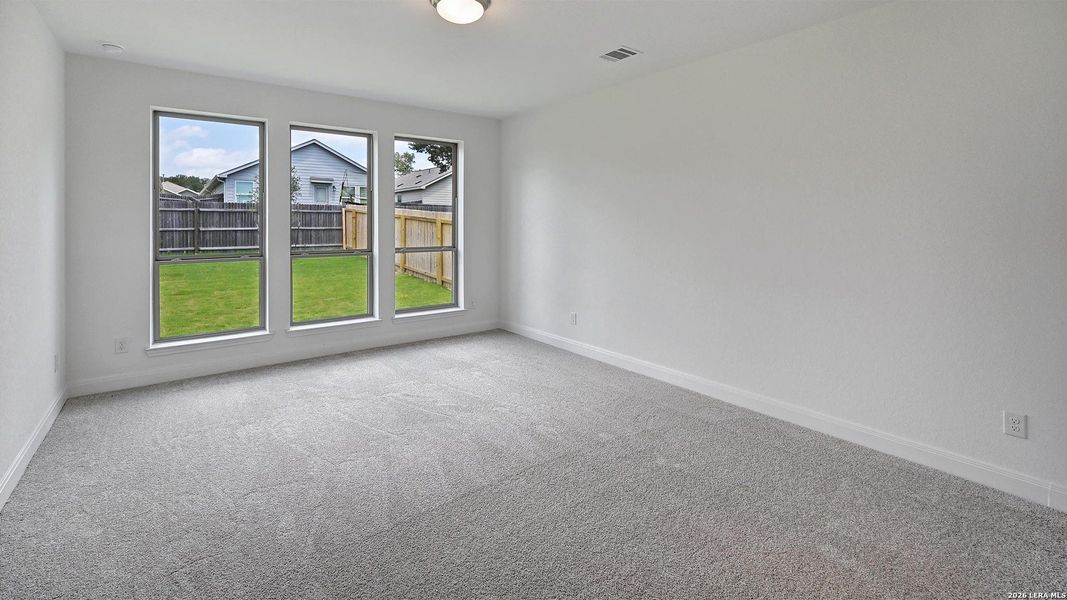 Spacious, unfurnished interior of a new home in Kallison Ranch, San Antonio (Image 19).