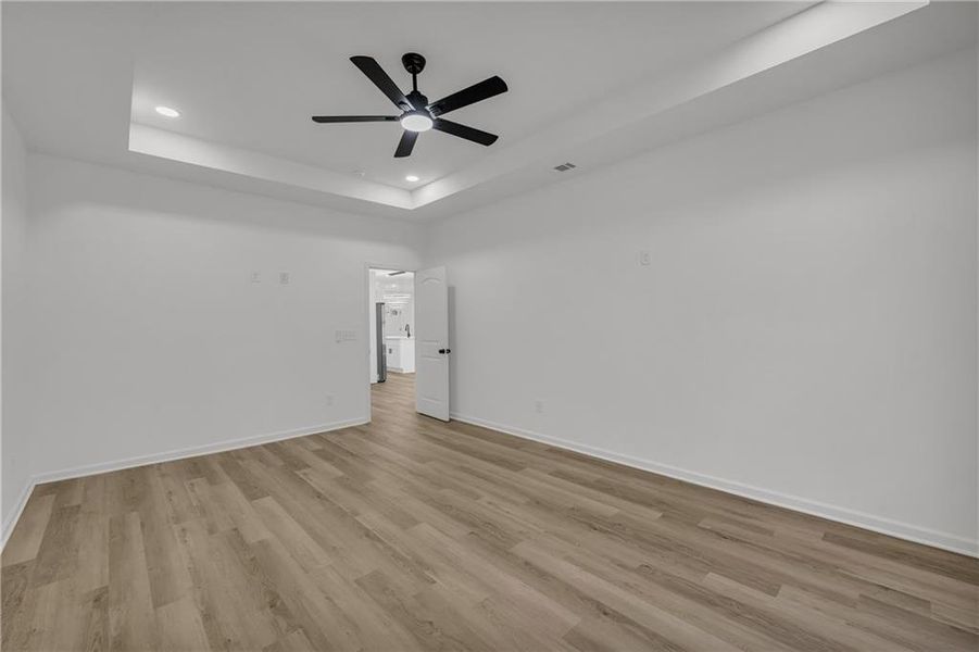 Spacious, unfurnished interior of a new home in , Covington (Image 34).