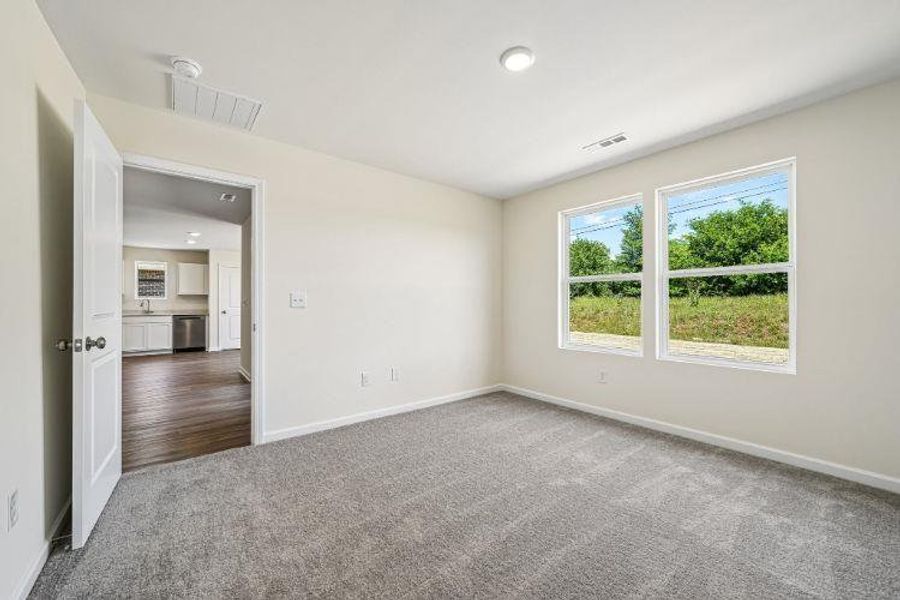 Spacious, unfurnished interior of a new home in Woodlake Landing, Hartwell (Image 18). Spacious, unfurnished interior of a new home in Woodlake Landing, Hartwell (Image 18).