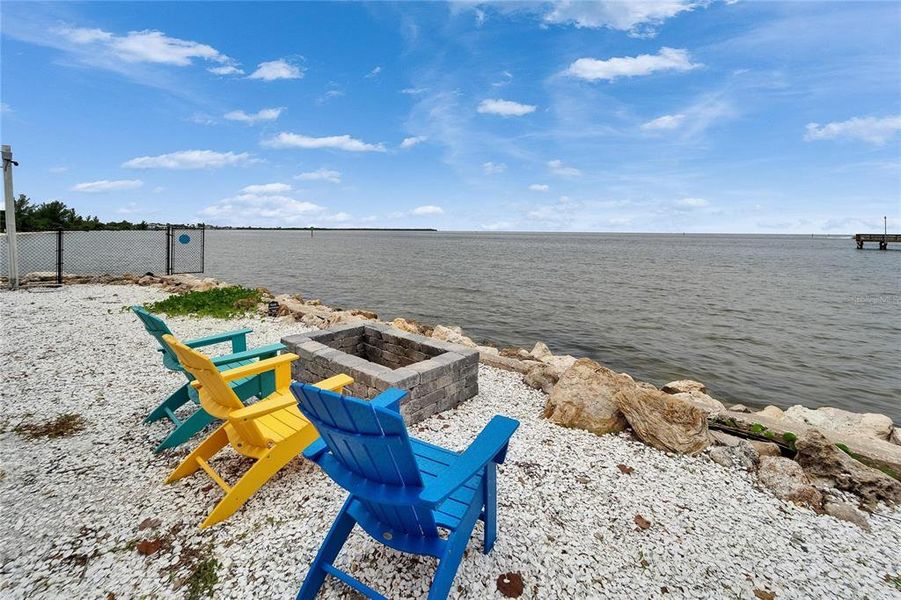 Image 83 of a home in SouthShore Yacht Club.
