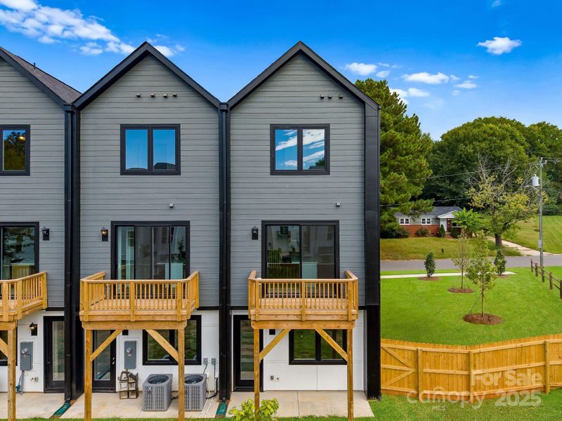 Image 15 of a home in .