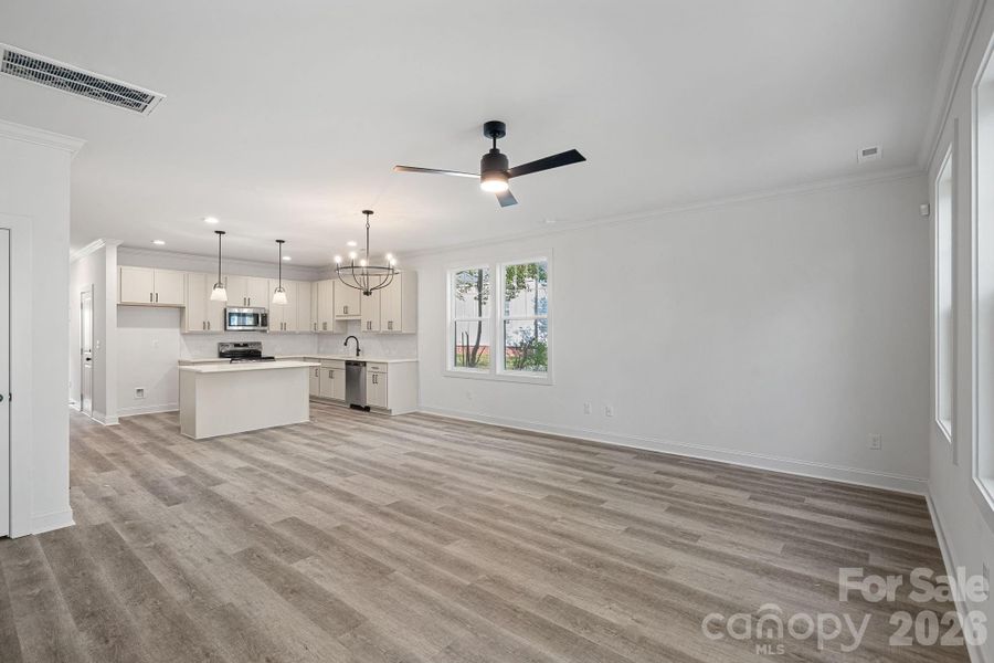 Spacious, unfurnished interior of a new home in , Charlotte (Image 19).