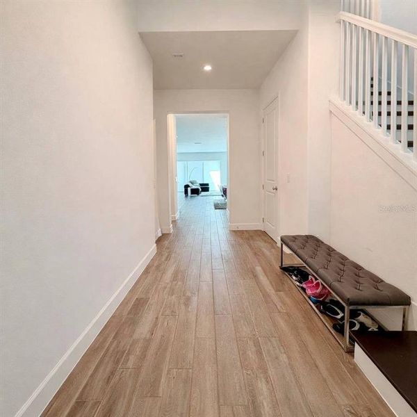 Spacious, unfurnished interior of a new home in , Winter Garden (Image 21).