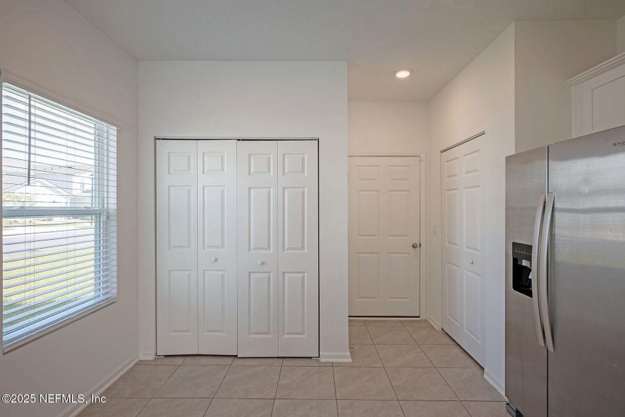 Spacious, unfurnished interior of a new home in , Jacksonville (Image 9). Spacious, unfurnished interior of a new home in , Jacksonville (Image 9).