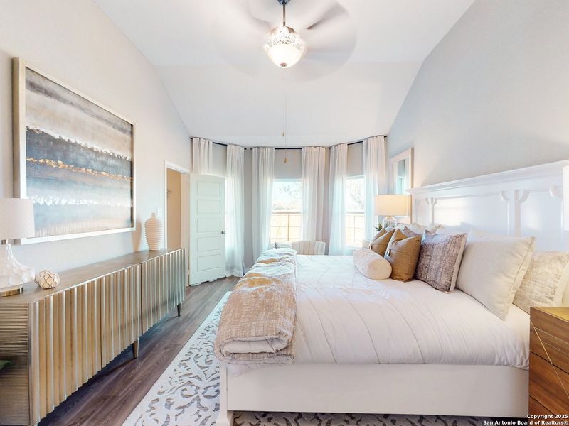 Furnished interior view inside a new home in Blue Ridge Ranch, San Antonio (Image 6). Furnished interior view inside a new home in Blue Ridge Ranch, San Antonio (Image 6).