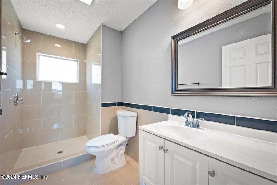 Furnished interior view inside a new home in , St. Augustine (Image 15).