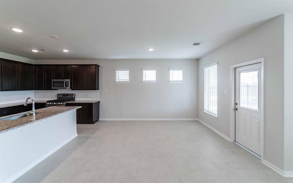 Image 18 of a home in Sierra Vista. Image 18 of a home in Sierra Vista.