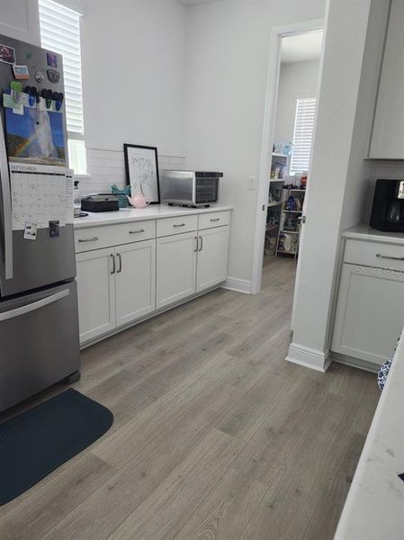 Furnished interior view inside a new home in , St. Petersburg (Image 9).