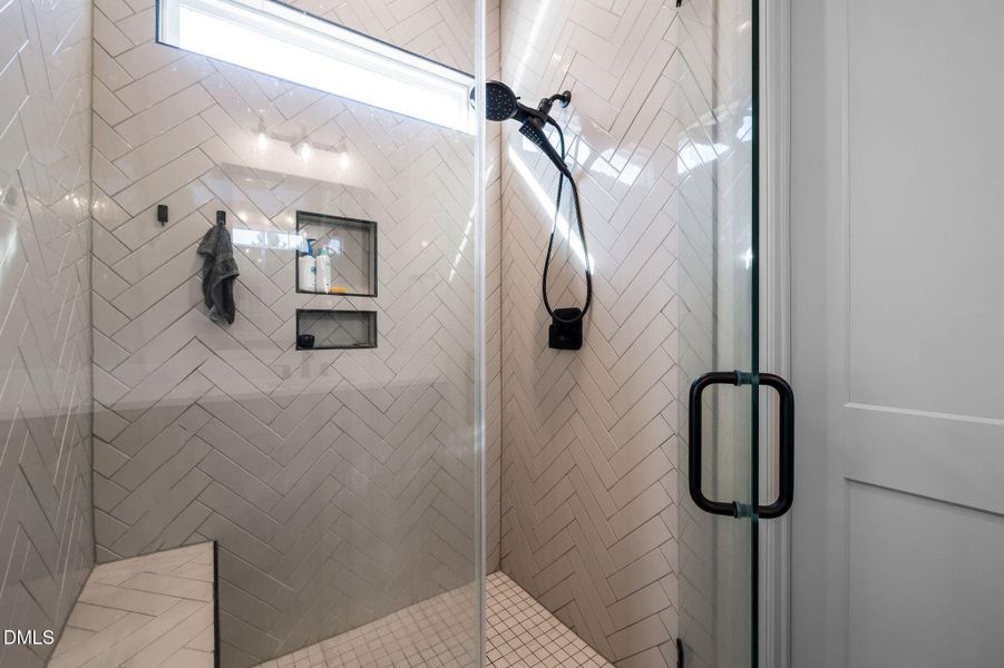 37-web-or-mls-P1099719 37-web-or-mls-P1099719
