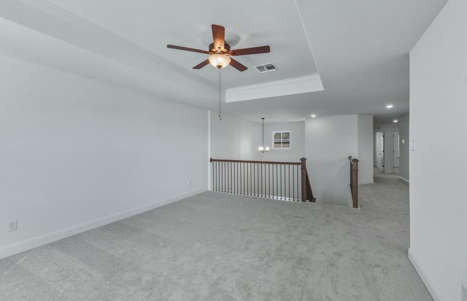 Spacious, unfurnished interior of a new home in Horizon Lake, Leander (Image 11).