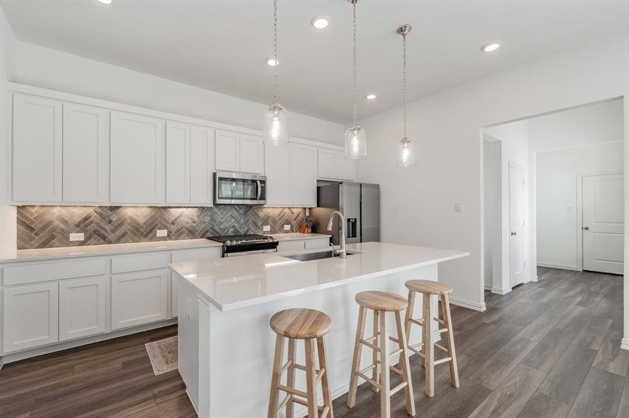 Furnished interior view inside a new home in , Northlake (Image 16).