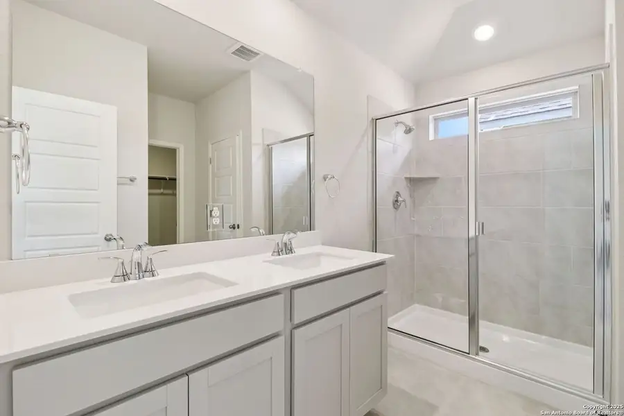 Furnished interior view inside a new home in Kallison Ranch, San Antonio (Image 4). Furnished interior view inside a new home in Kallison Ranch, San Antonio (Image 4).