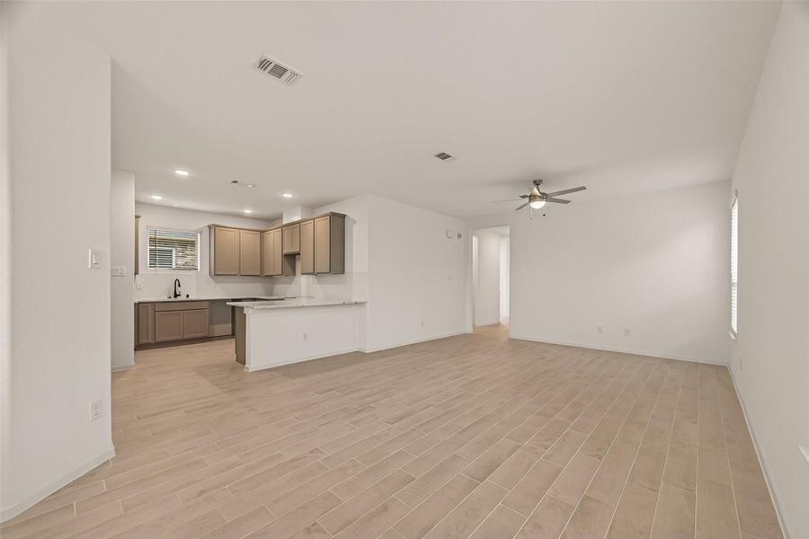 Spacious, unfurnished interior of a new home in Rates starting as low as, Iowa Colony (Image 23).