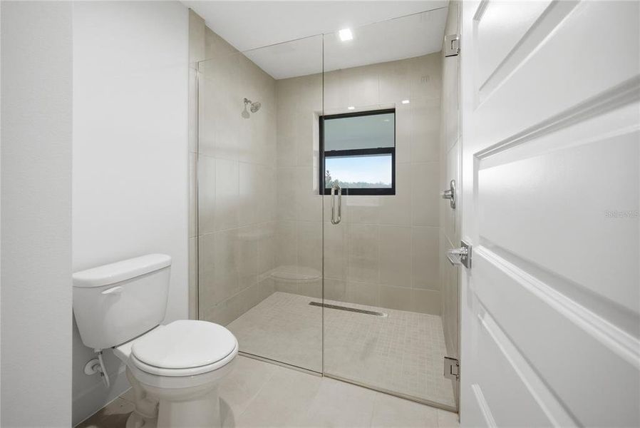 Furnished interior view inside a new home in , Davenport (Image 14).