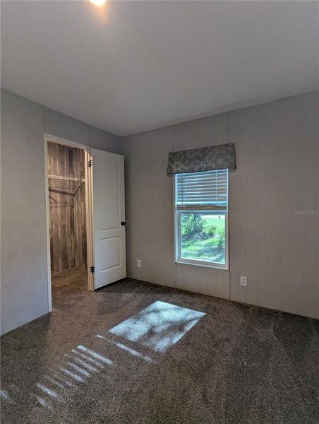 Spacious, unfurnished interior of a new home in , Lake Wales (Image 25).