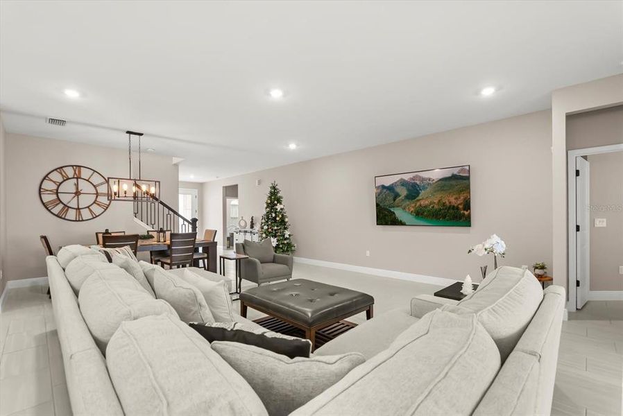 Furnished interior view inside a new home in Hills of Minneola, Minneola (Image 14).