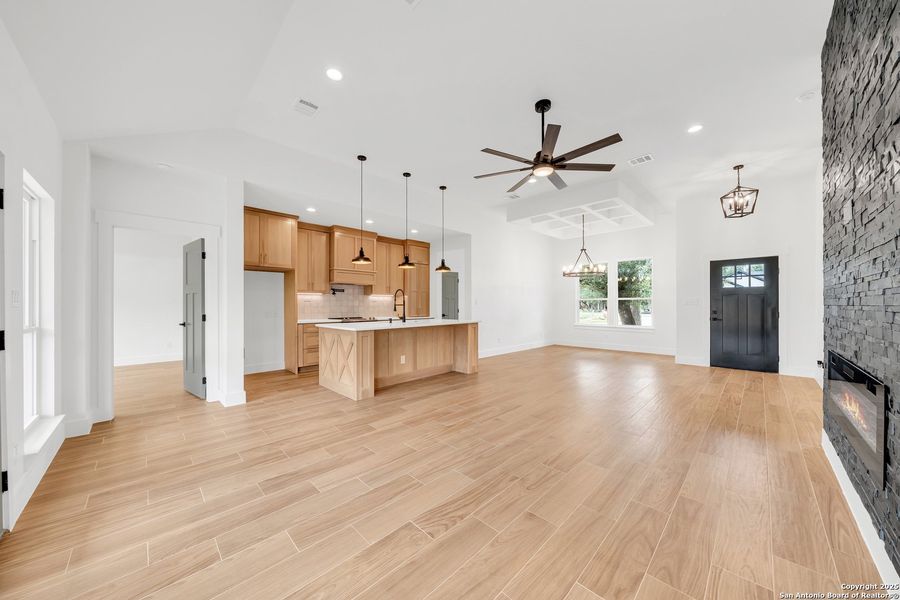 Image 19 of a home in .