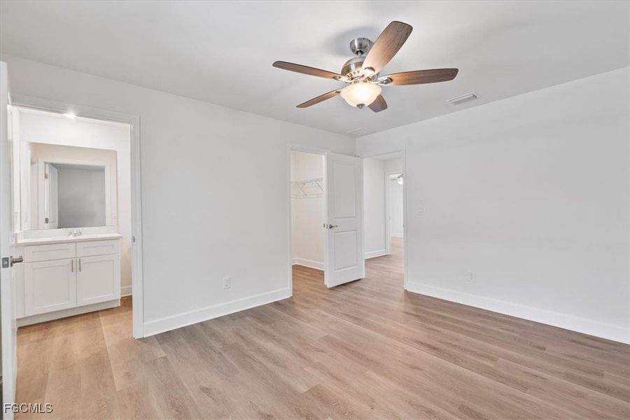 Spacious, unfurnished interior of a new home in Cape Coral, Cape Coral (Image 22). Spacious, unfurnished interior of a new home in Cape Coral, Cape Coral (Image 22).