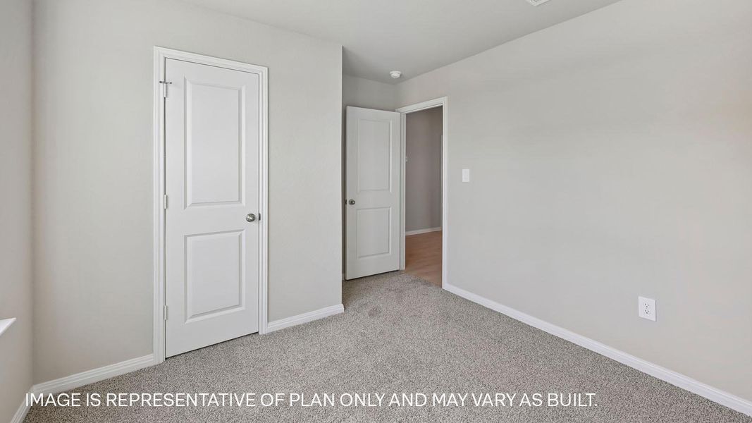 Spacious, unfurnished interior of a new home in Carillon, Manor (Image 27).