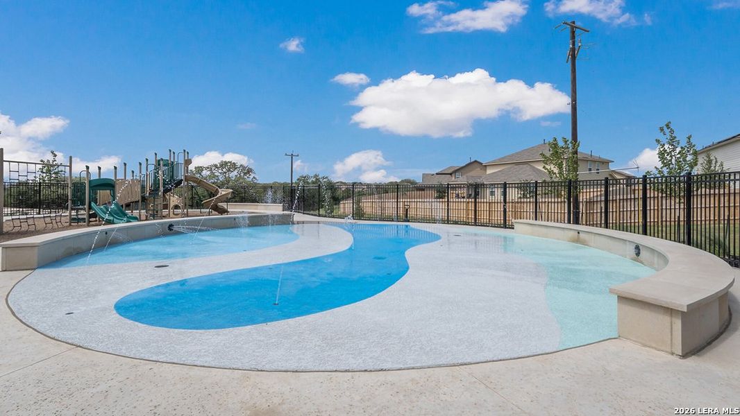 Community amenities in Langdon, San Antonio (Image 36).