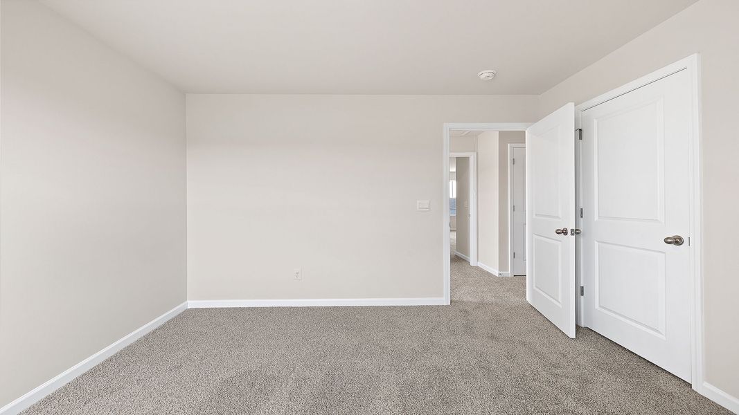 Spacious, unfurnished interior of a new home in Cloverdale Hills, Piedmont (Image 26). Spacious, unfurnished interior of a new home in Cloverdale Hills, Piedmont (Image 26).