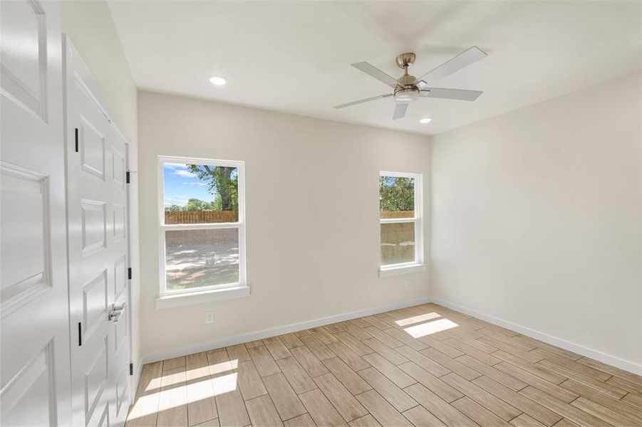 Spacious, unfurnished interior of a new home in , Mabank (Image 17). Spacious, unfurnished interior of a new home in , Mabank (Image 17).