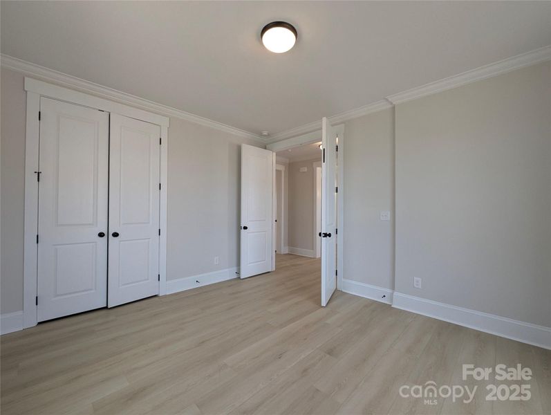 Spacious, unfurnished interior of a new home in Riverwalk, Rock Hill (Image 14).