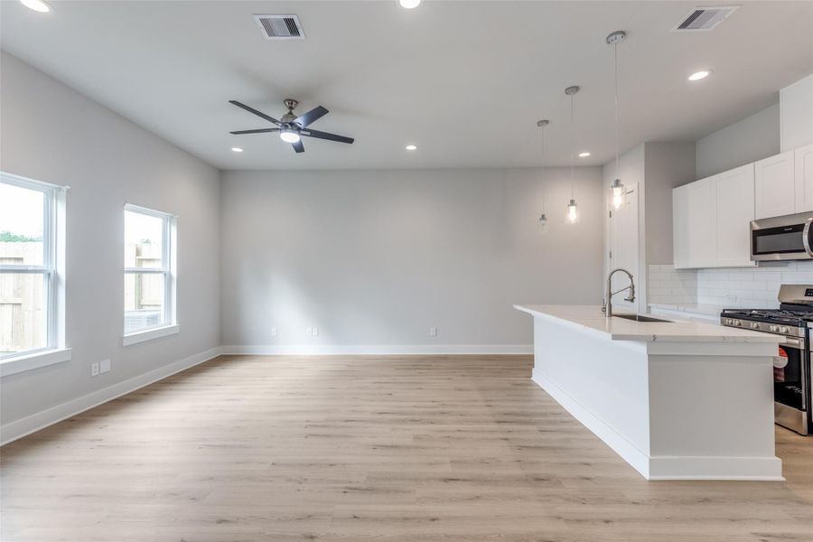 Image 19 of a home in .