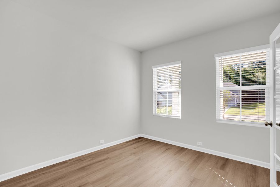 Spacious, unfurnished interior of a new home in Carriage Estates, Lexington (Image 37). Spacious, unfurnished interior of a new home in Carriage Estates, Lexington (Image 37).