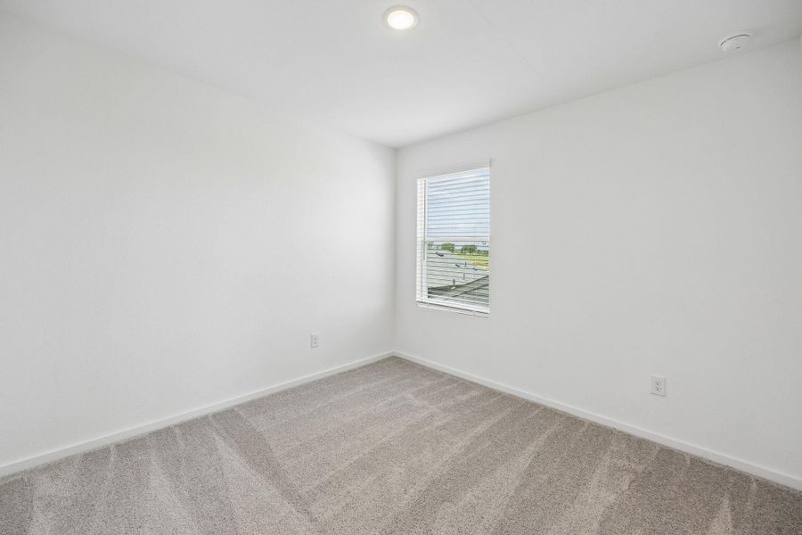 Spacious, unfurnished interior of a new home in Stokesbury, Waller (Image 21). Spacious, unfurnished interior of a new home in Stokesbury, Waller (Image 21).