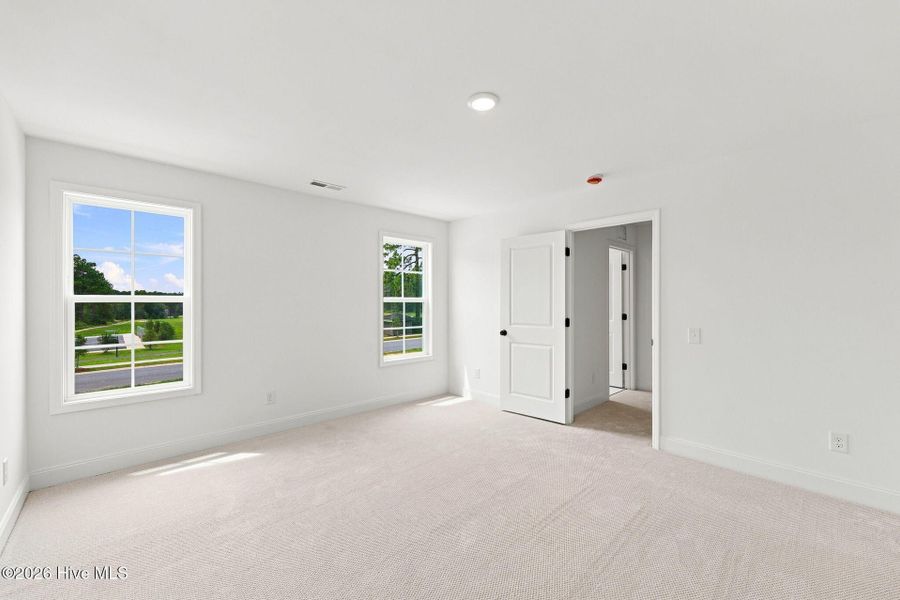 Spacious, unfurnished interior of a new home in Legacy Lakes, Aberdeen (Image 30).