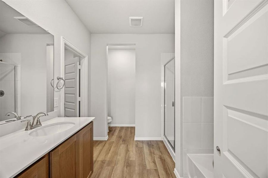 19-web-or-mls-547-frst-hvn-dr 19-web-or-mls-547-frst-hvn-dr