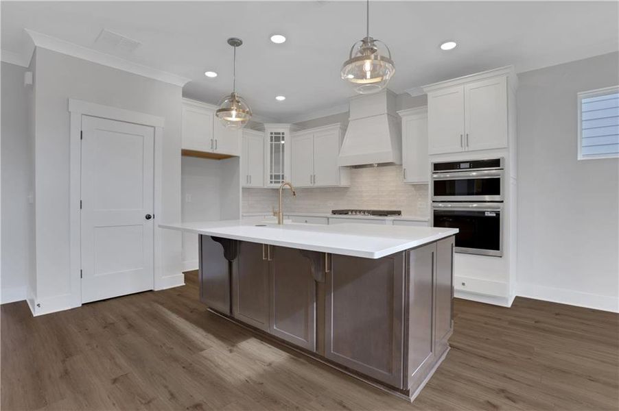 Furnished interior view inside a new home in Twin Lakes, Hoschton (Image 10).
