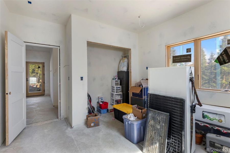 Image 36 of a home in .