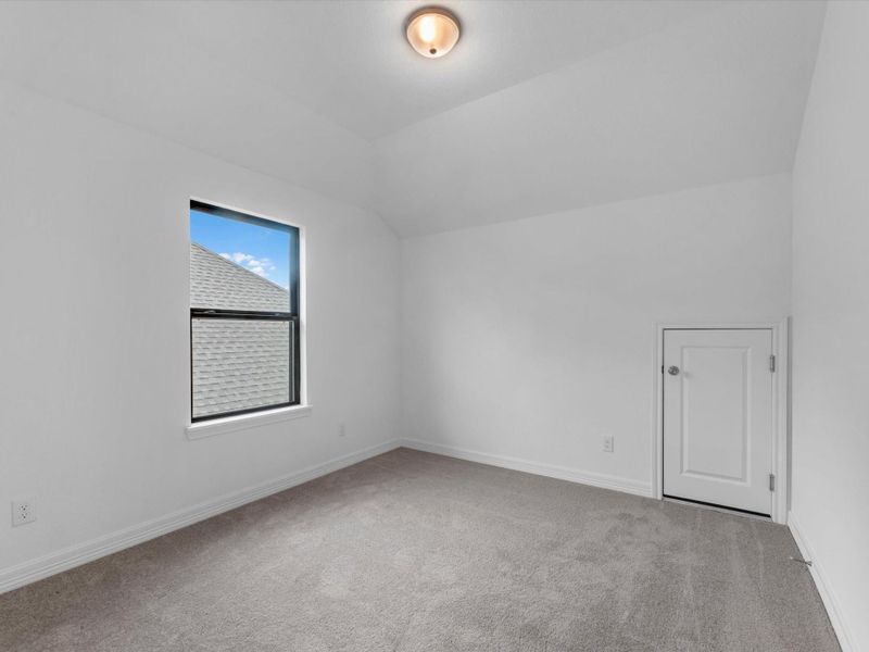 Spacious, unfurnished interior of a new home in Emory Glen, Magnolia (Image 22). Spacious, unfurnished interior of a new home in Emory Glen, Magnolia (Image 22).