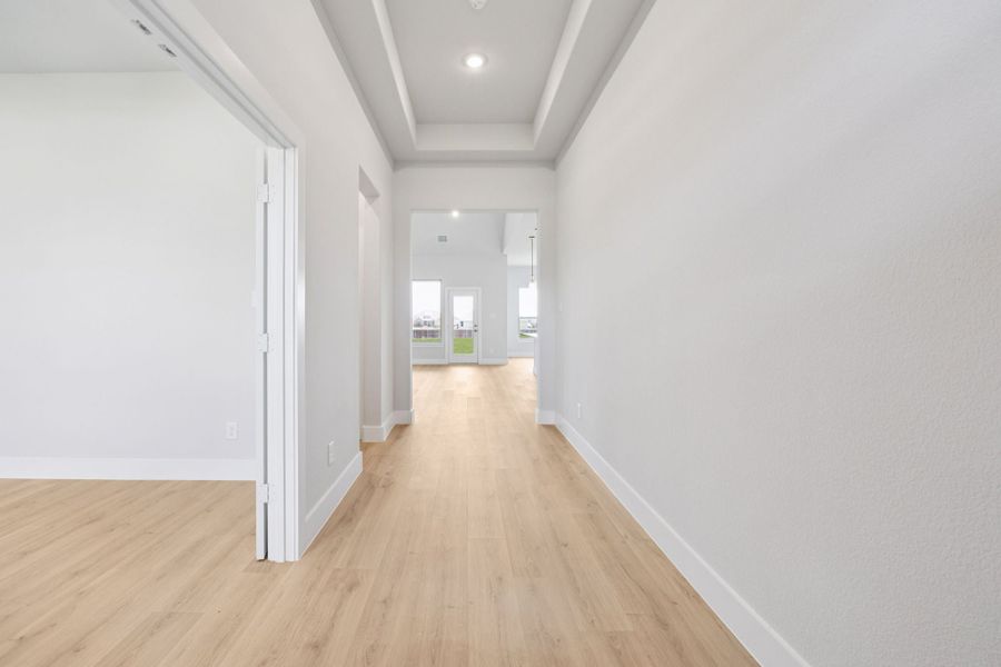 Representative unfurnished interior of a home built from the Belmont by Centre Living Homes in Ellis Ranch Estates, Waxahachie (Image 17).