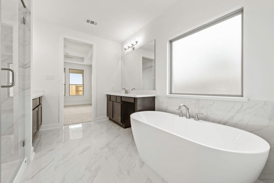 Furnished interior view inside a new home in Elyson - 40', Katy (Image 7).