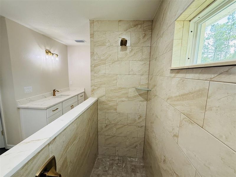 Image 19 of a home in .
