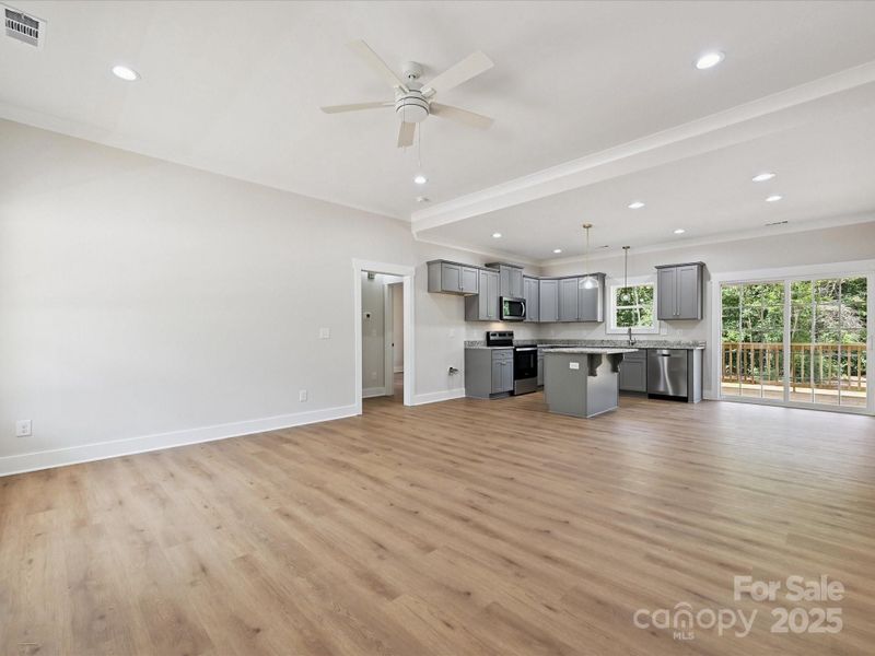 Spacious, unfurnished interior of a new home in , York (Image 22).