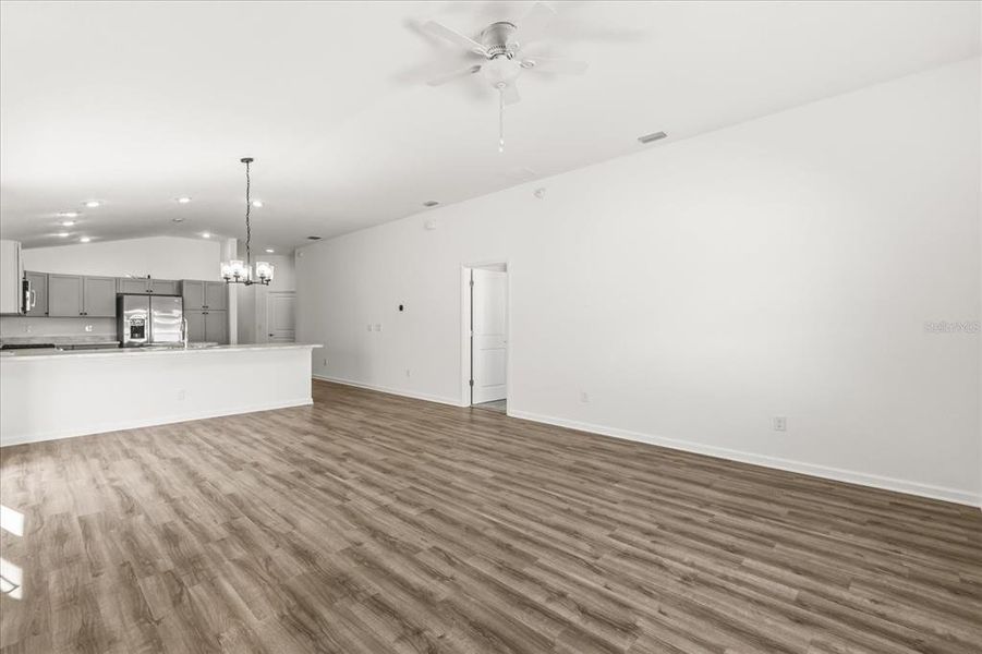 Spacious, unfurnished interior of a new home in , The Villages (Image 18).