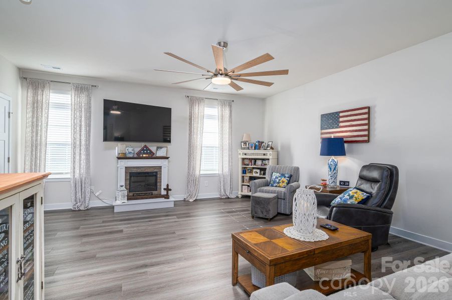 Furnished interior view inside a new home in , Gastonia (Image 14).