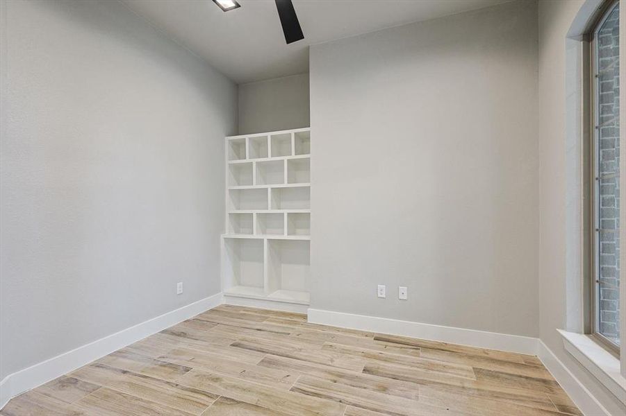 Spacious, unfurnished interior of a new home in , Weatherford (Image 18). Spacious, unfurnished interior of a new home in , Weatherford (Image 18).