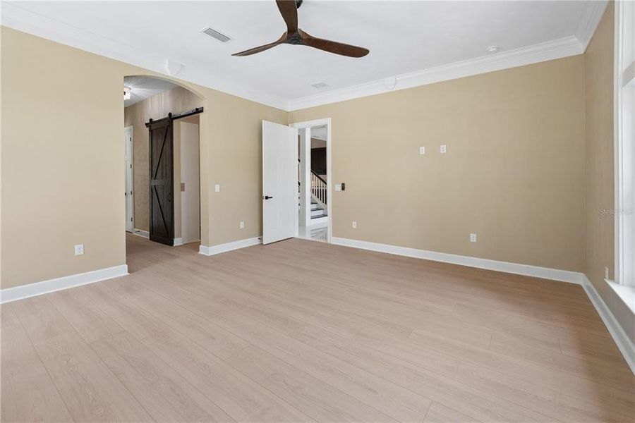 Spacious, unfurnished interior of a new home in , High Springs (Image 41). Spacious, unfurnished interior of a new home in , High Springs (Image 41).