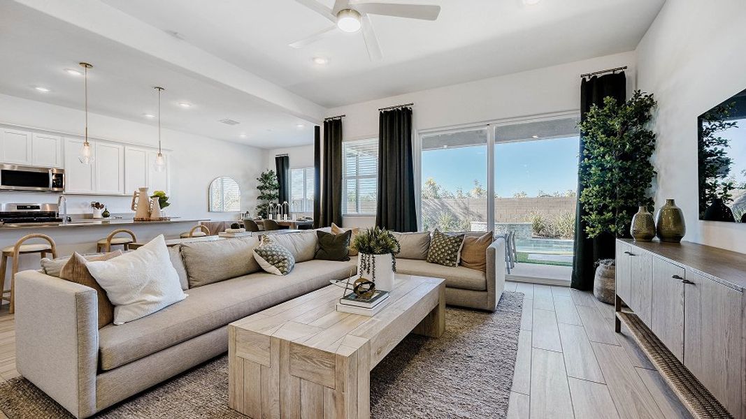 4585 Signature III Bella Vista Farms Trillium Great 3of3 Base4