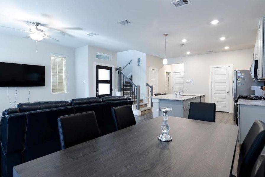 Furnished interior view inside a new home in , Houston (Image 31). Furnished interior view inside a new home in , Houston (Image 31).
